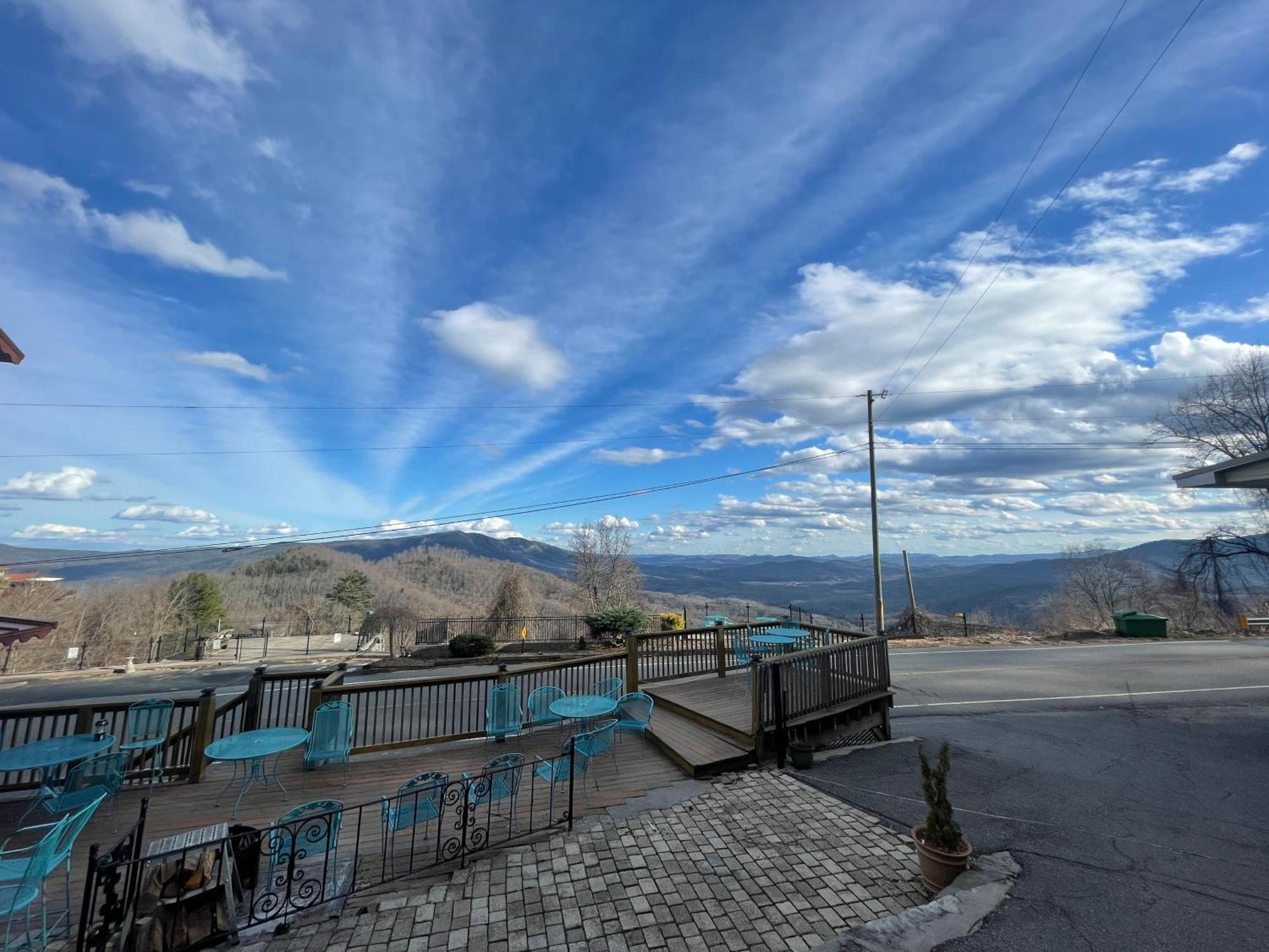 Skyline Village Inn Spruce Pine Ngoại thất bức ảnh