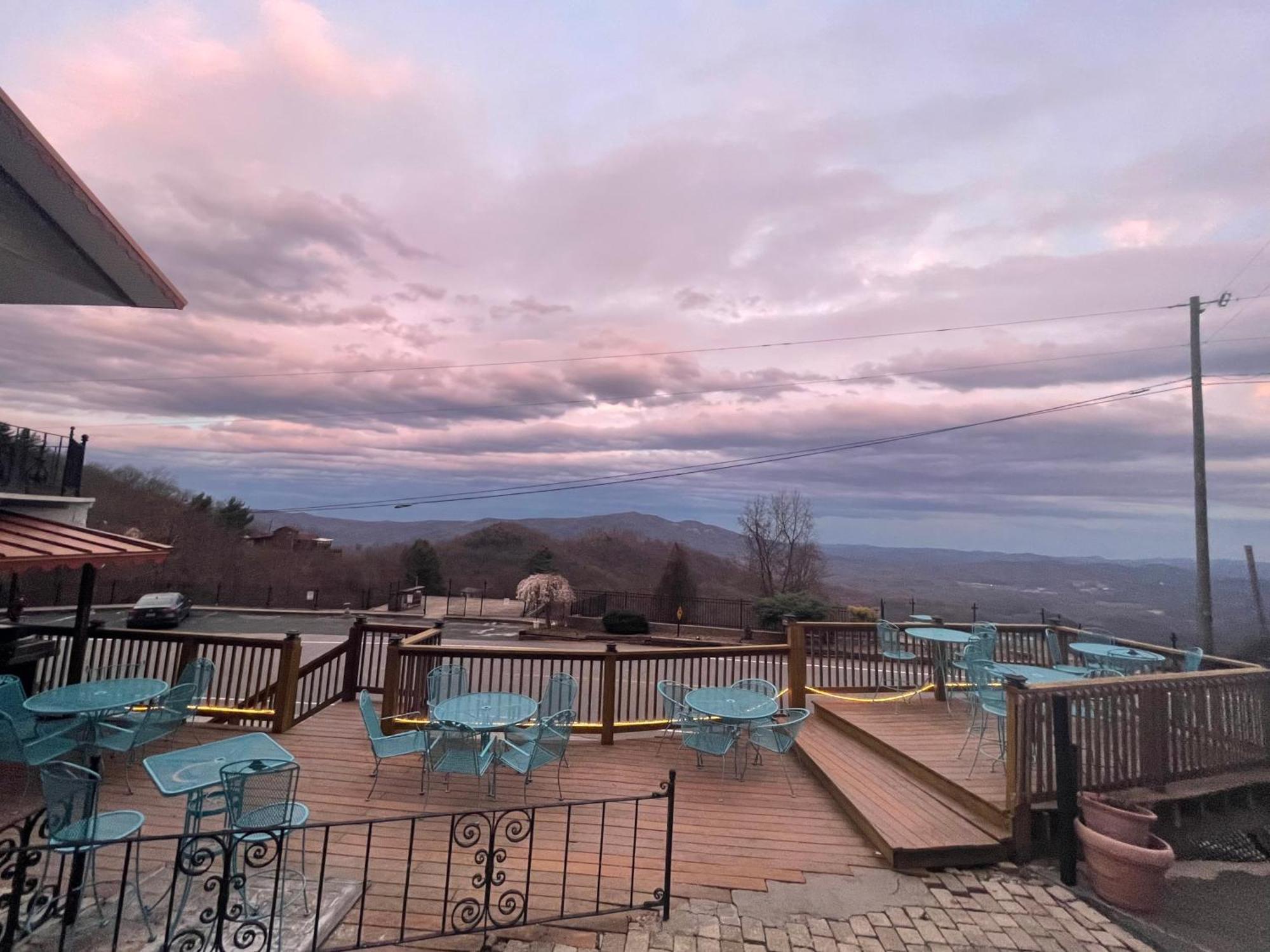 Skyline Village Inn Spruce Pine Ngoại thất bức ảnh