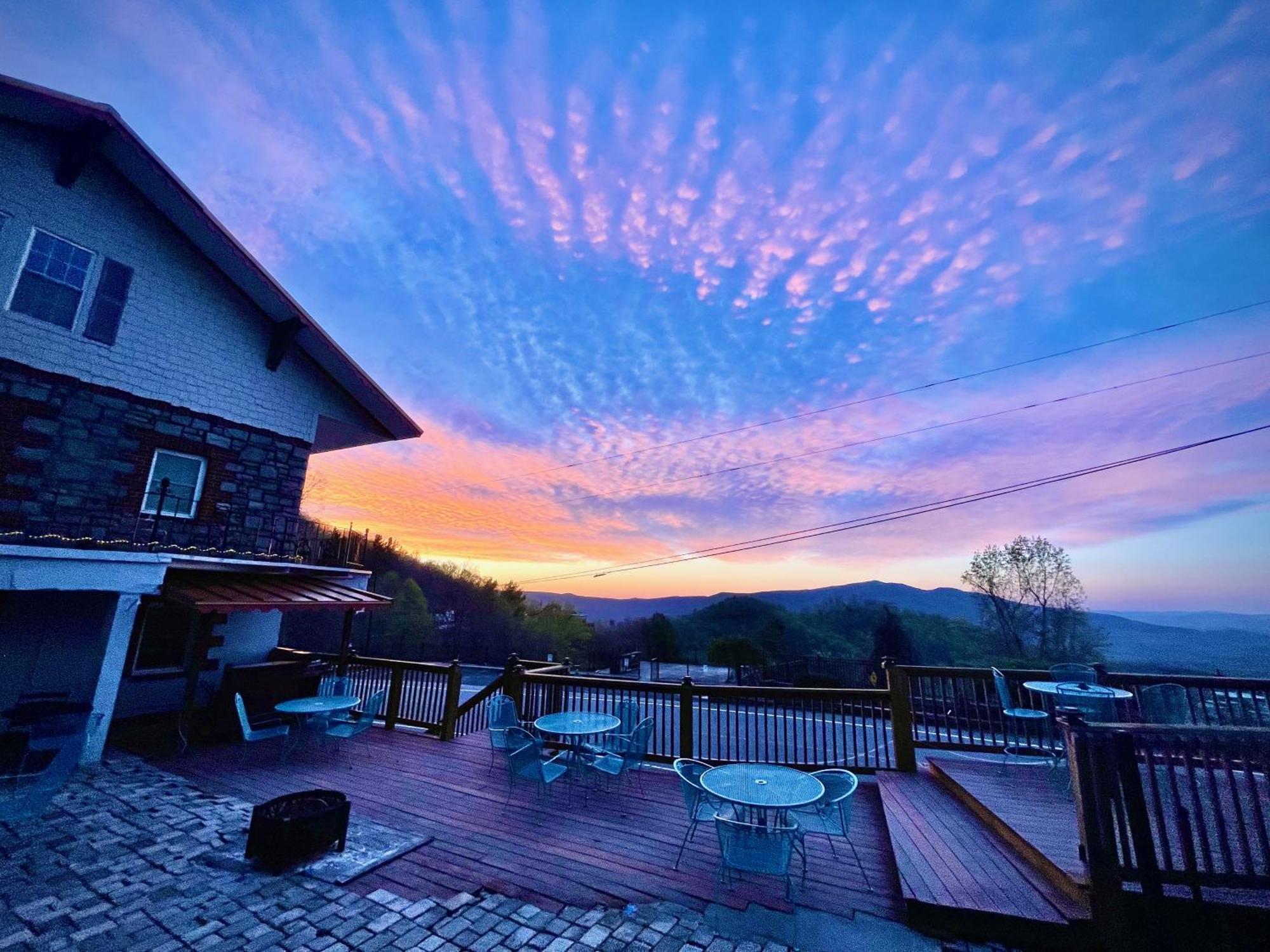 Skyline Village Inn Spruce Pine Ngoại thất bức ảnh