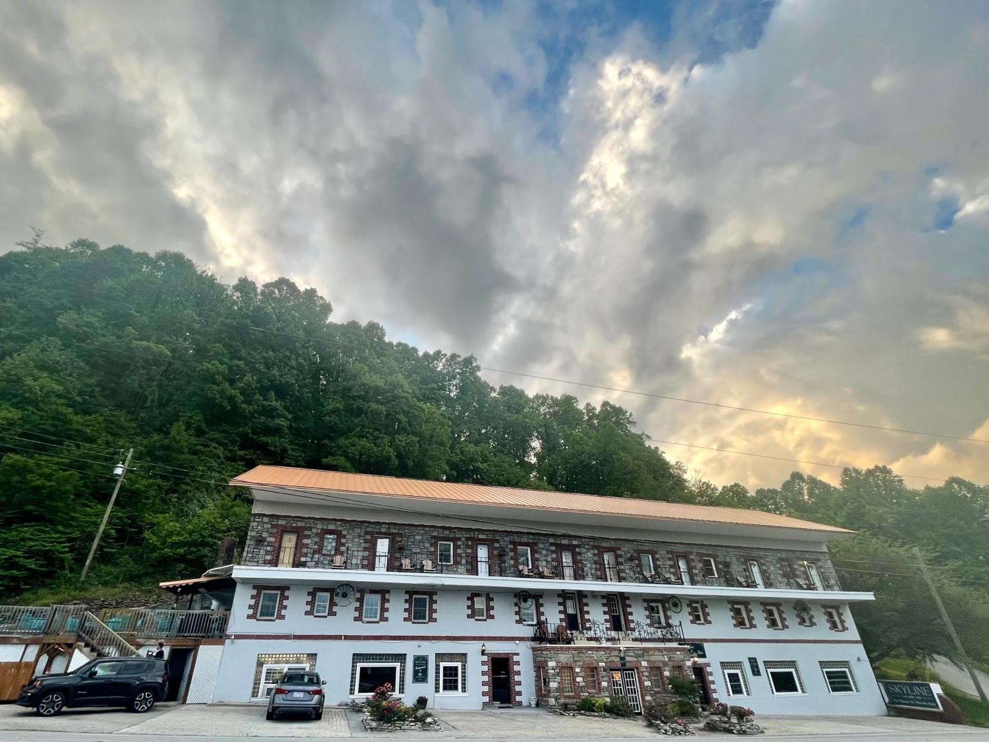 Skyline Village Inn Spruce Pine Ngoại thất bức ảnh