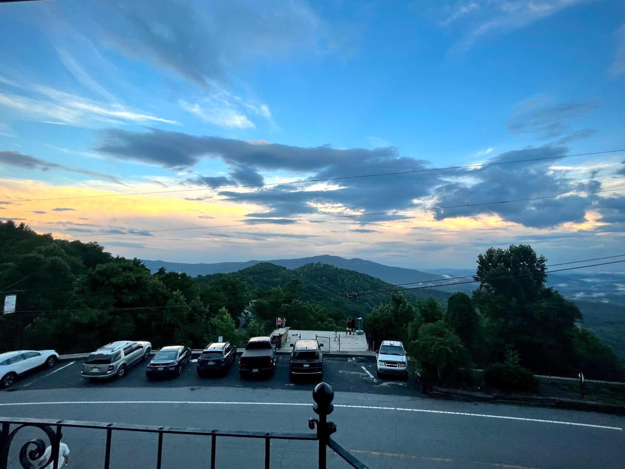 Skyline Village Inn Spruce Pine Ngoại thất bức ảnh