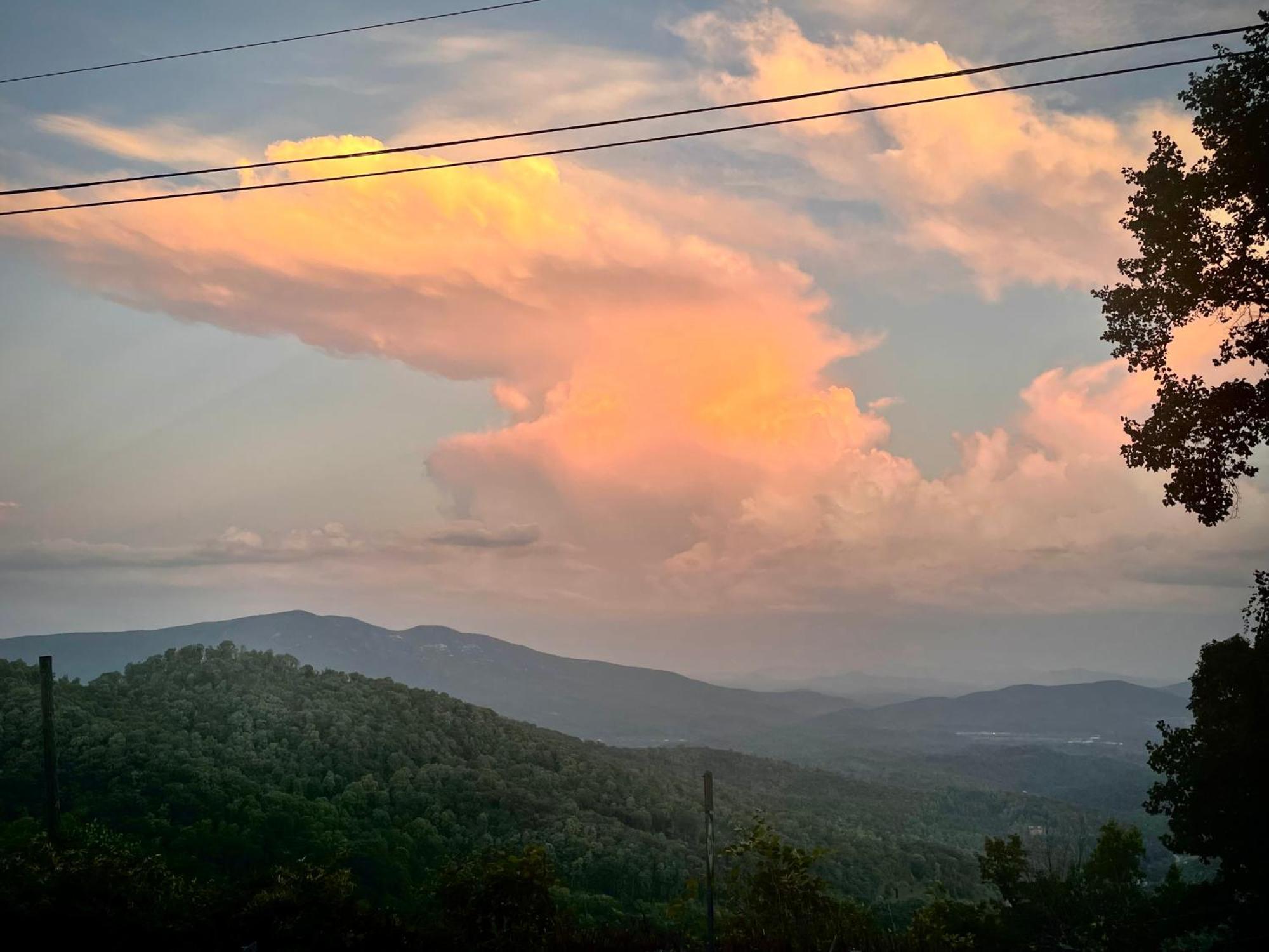 Skyline Village Inn Spruce Pine Ngoại thất bức ảnh